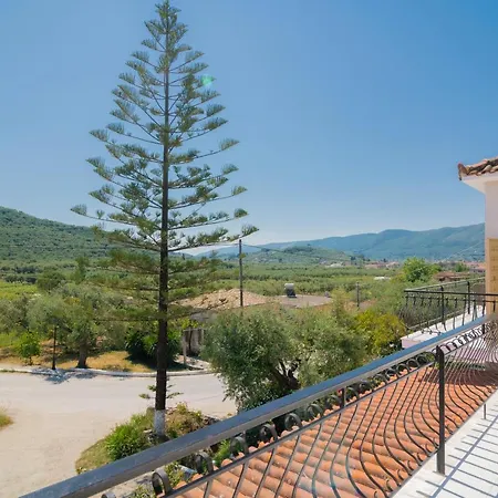 Arokaria Apartment *