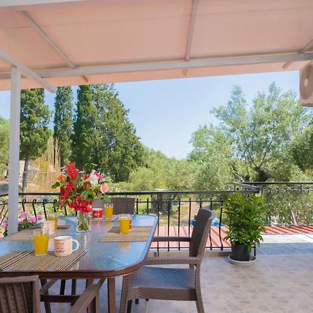 Arokaria Apartment